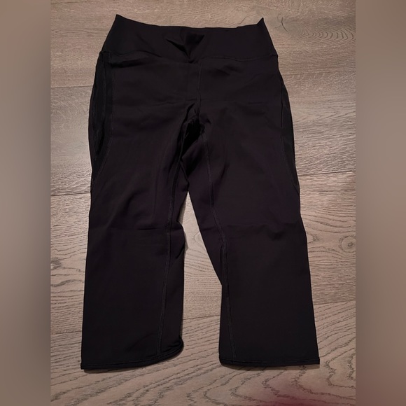 Lululemon capris - Picture 2 of 3